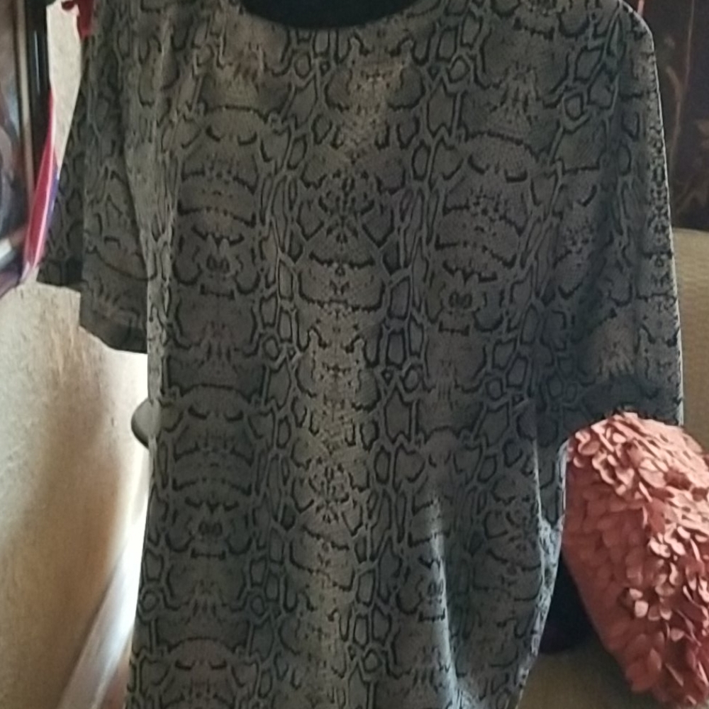 Blouse - Picture 4 of 4